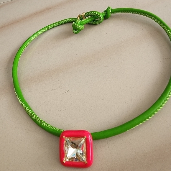 NEW Square Gem Geomatric Green Y2K Leather Necklace - Picture 7 of 12